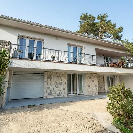 Hotel Maison Arcachon, 5 Pieces, 11 Personnes - Fr-1-319-540 Arcachón